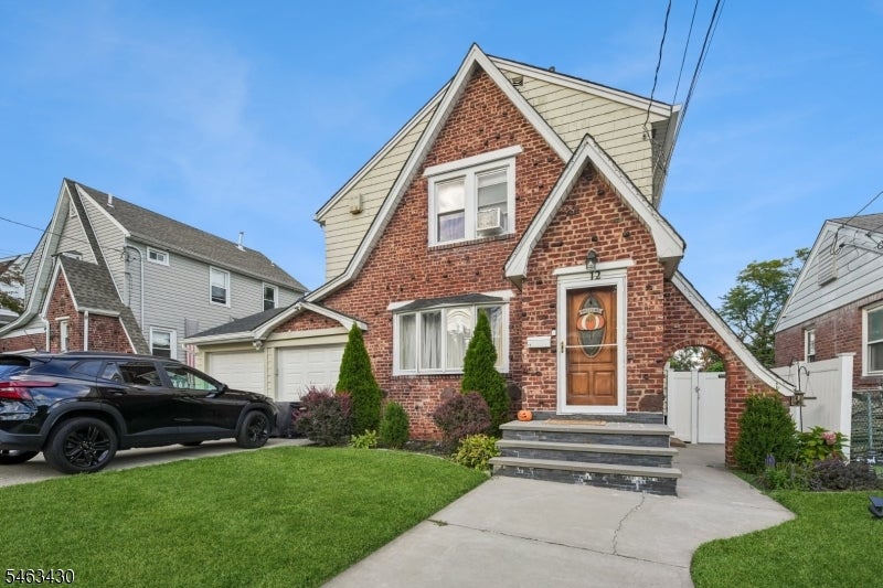 12 Silleck St