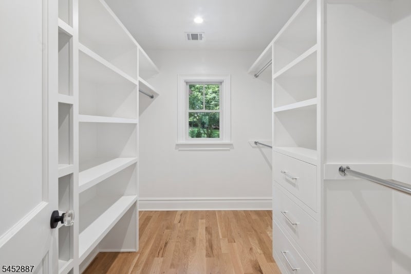 3 Alvord Rd