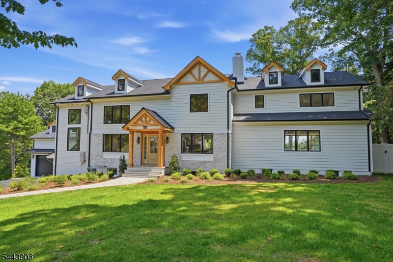 180 Roundtop Rd