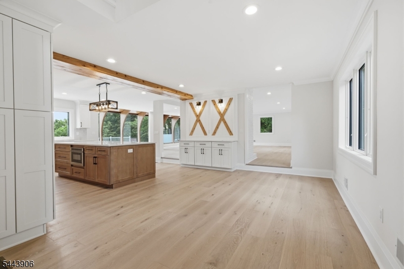 180 Roundtop Rd