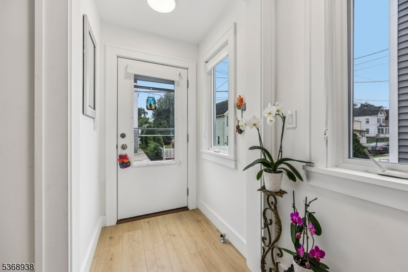 21 Meade St