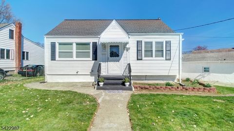 34 Greenlawn Dr Lodi Boro NJ 07644