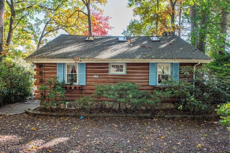 389 Cupsaw Dr