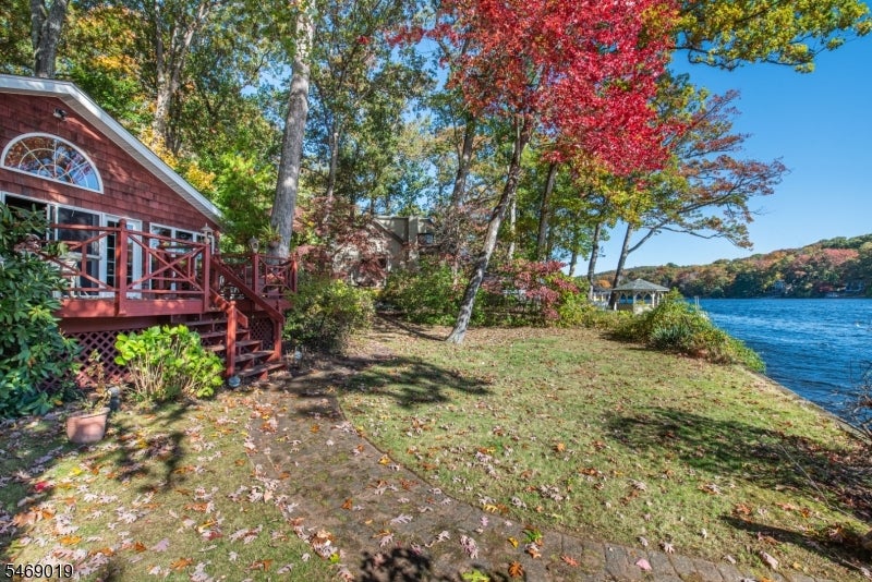 389 Cupsaw Dr