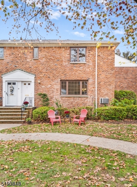 31B Troy Dr B