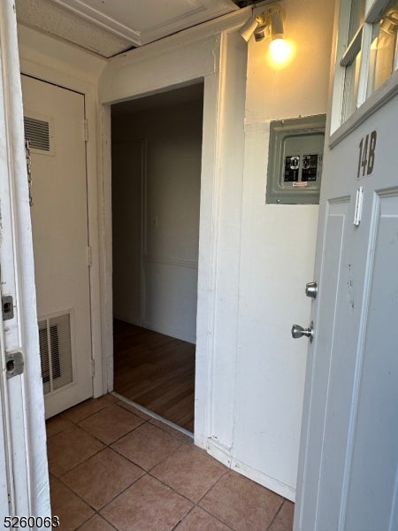 14 W Main St Apt B