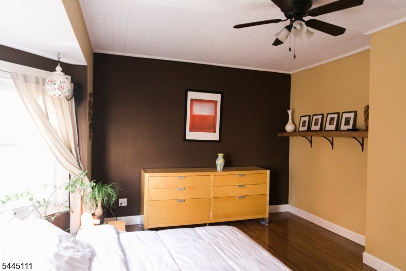 57 Greenwood Ave