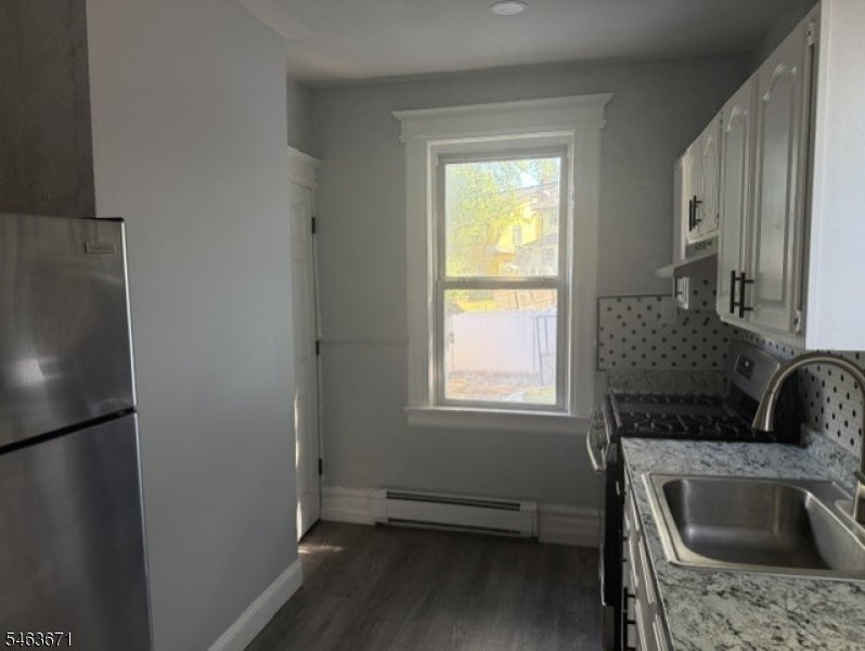 102 Midland Ave