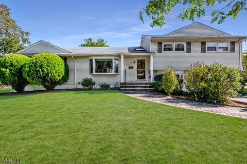 167 Rolling Hills Rd Clifton City NJ 07013