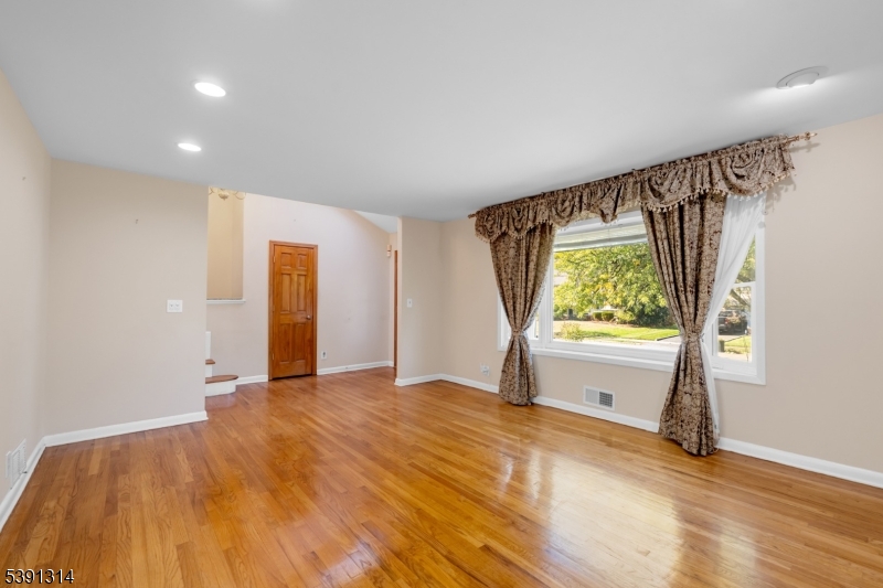 167 Rolling Hills Rd