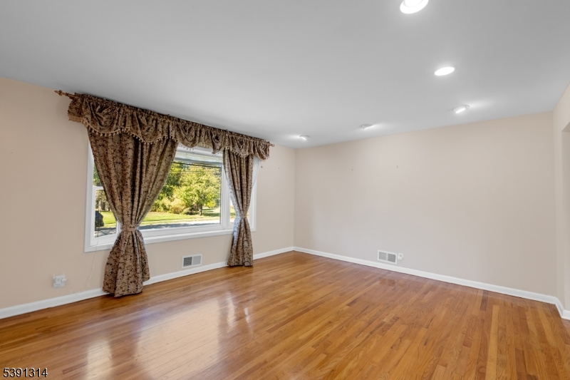 167 Rolling Hills Rd