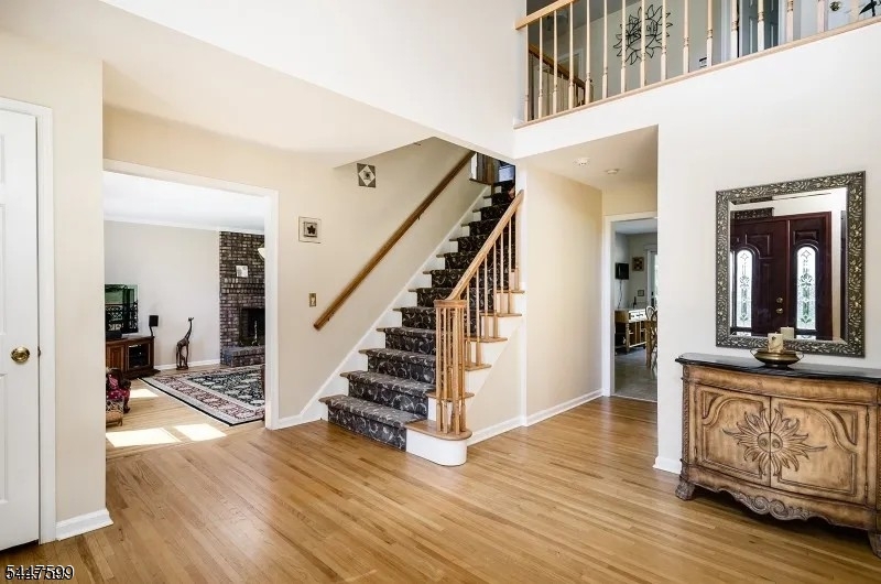 20 E Ridge Rd