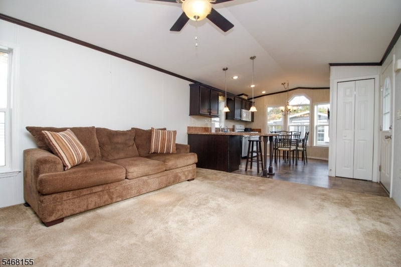 4 Makepeace Rd