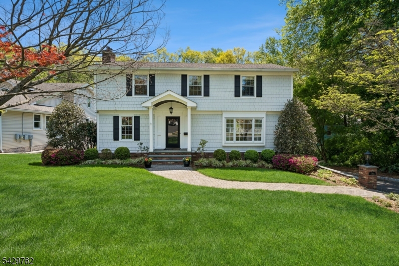 738A Springfield Ave
