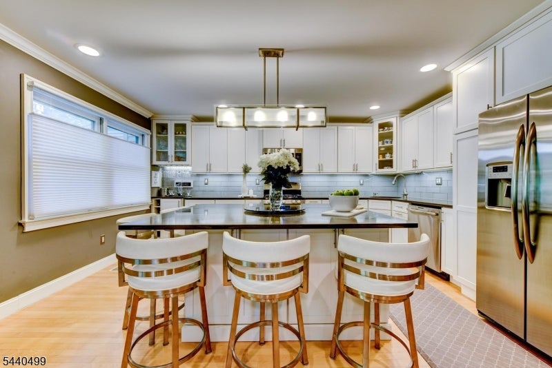 131 Bunker Hill Rd