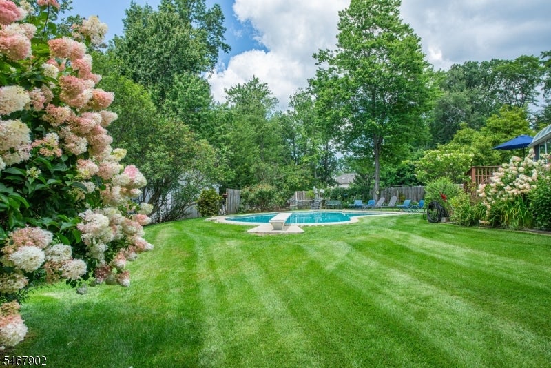 33 Underwood Rd