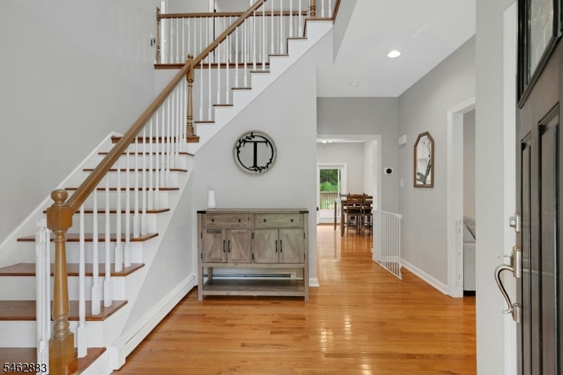 47 Mott Rd
