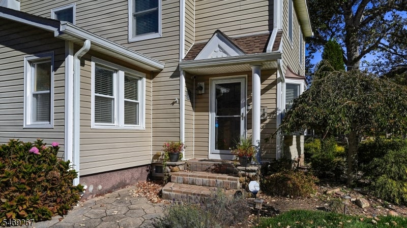 29 Westview Rd