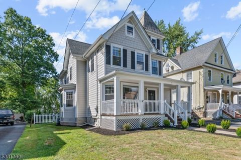 30 Hillside Ave Chatham Boro NJ 07928