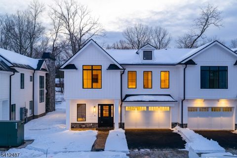 16-18 Paris Ave 14 Rockleigh Boro NJ 07647