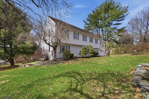 23 Lingert Ave Clinton Town NJ 08809