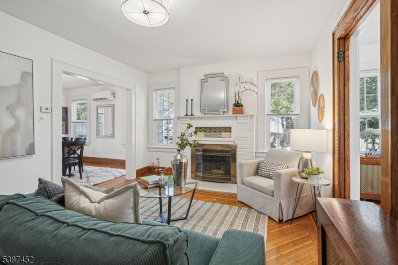 194 Harrison Ave
