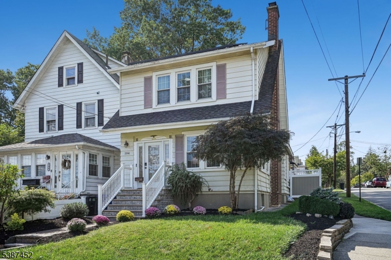 194 Harrison Ave