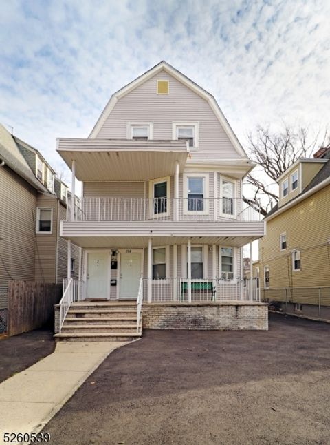 256 S Clinton St East Orange City NJ 07018