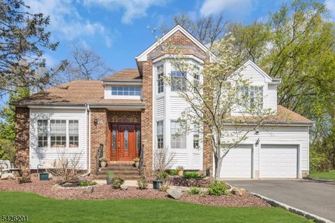 51 Oakland Rd Old Bridge Twp. NJ 08857