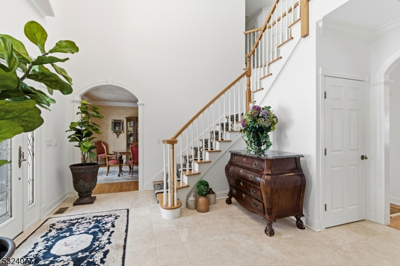 4 Deer Trail Rd