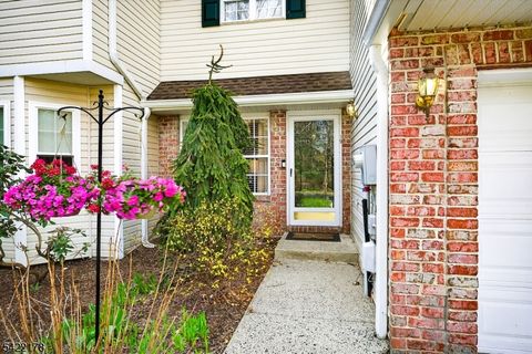 19 Cooper Ln Long Hill Twp. NJ 07946