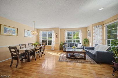 54 Wildflower Ln Morris Twp. NJ 07960