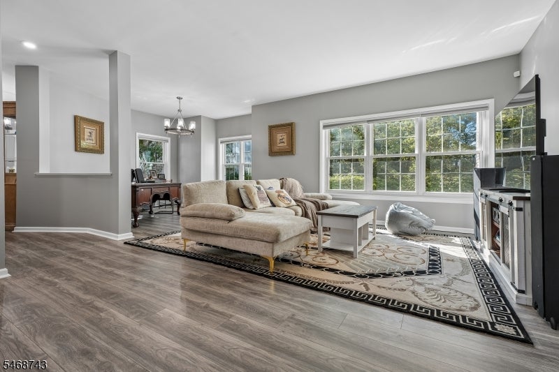 1602 Northcrest Ter