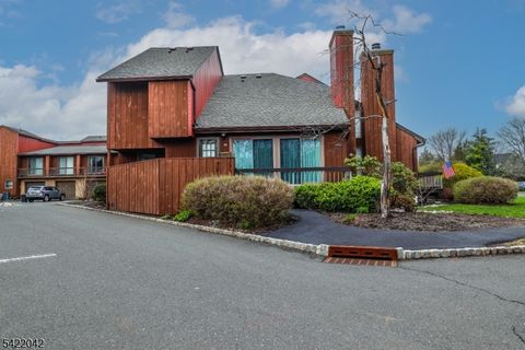 498 Auten Rd 2D Hillsborough Twp. NJ 08844