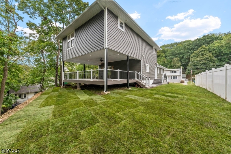 55 Hugo Ave