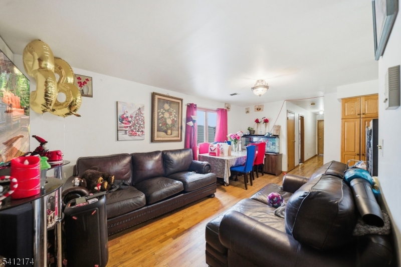 595 N 5Th St
