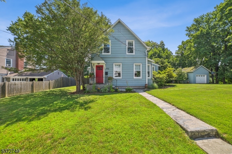 416 Boyd St