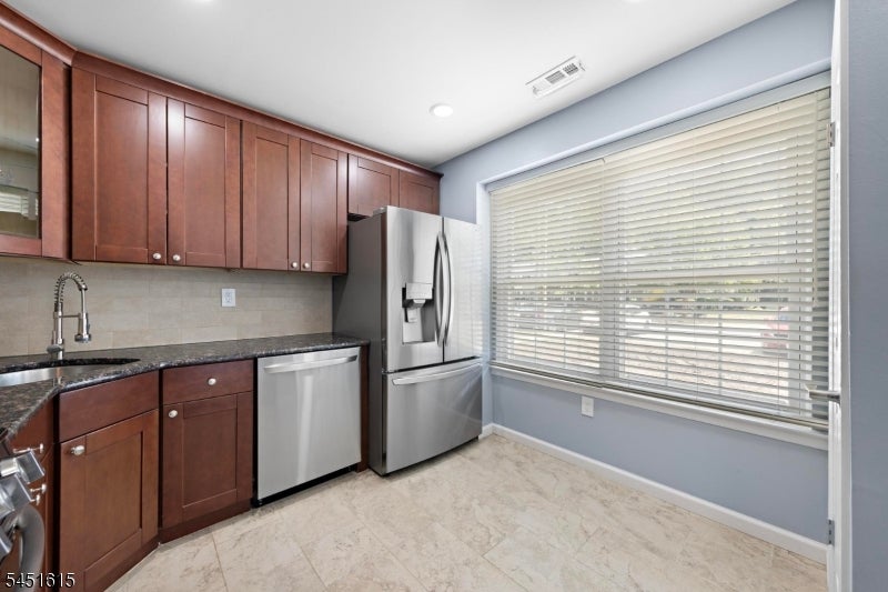 344 Constitution Cir