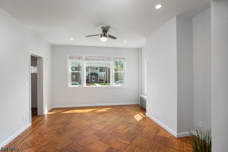 108 Thomas St