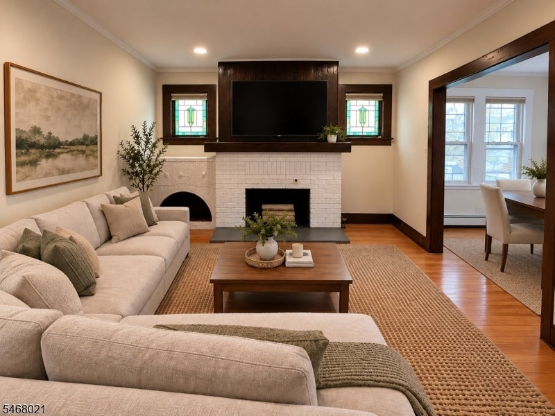 26 Alexander Ave 1