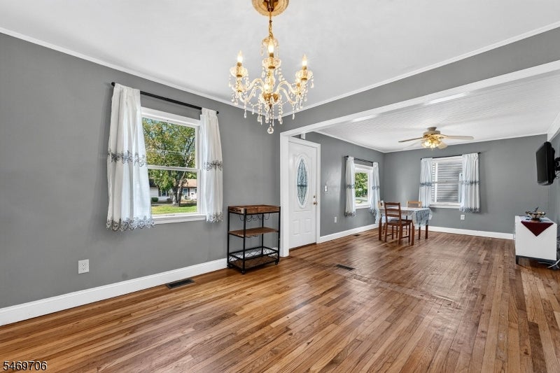 297 Manalapan Rd