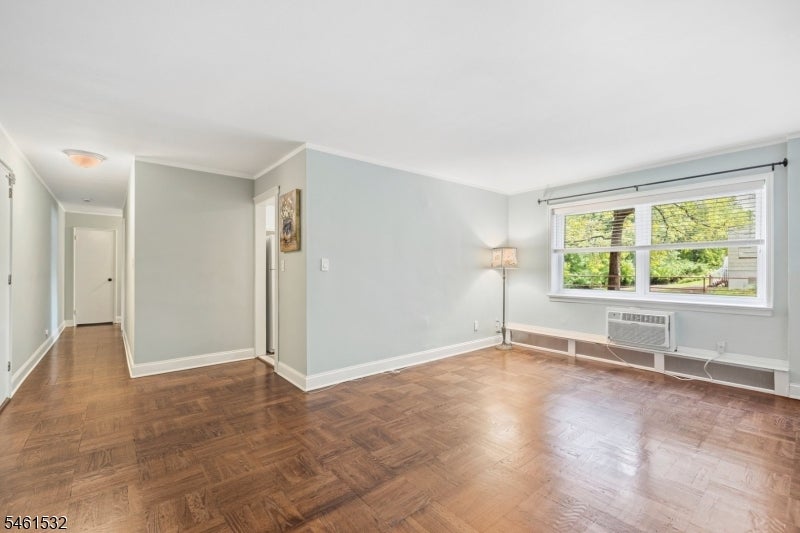 18 Springfield Ave 1C