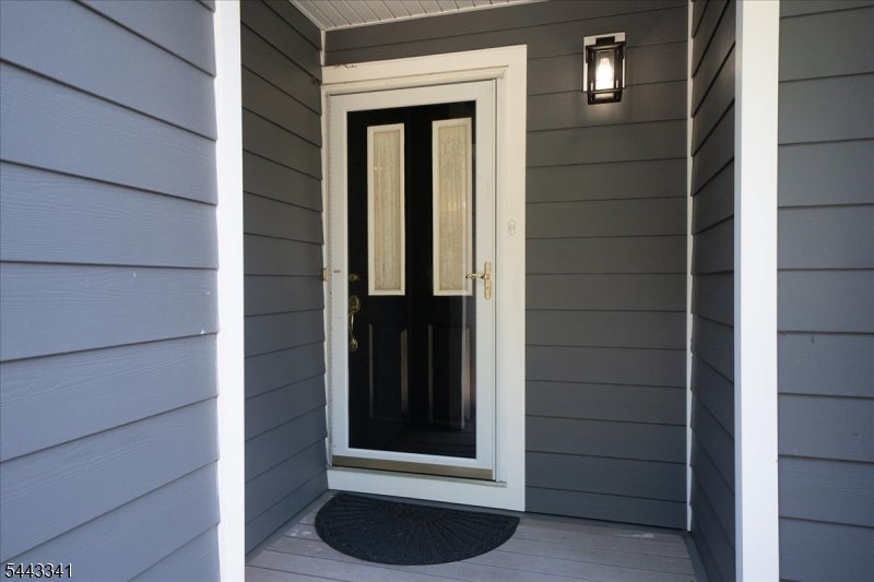 3 Nottingham Ct