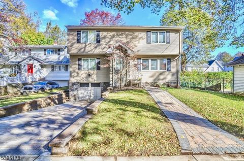 65 Mcdougall Ln Bogota Boro NJ 07603