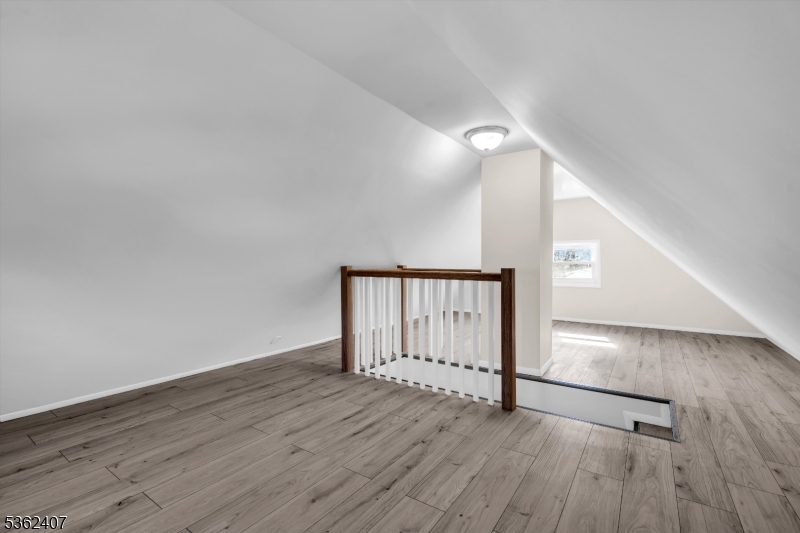 144 Jerome Pl