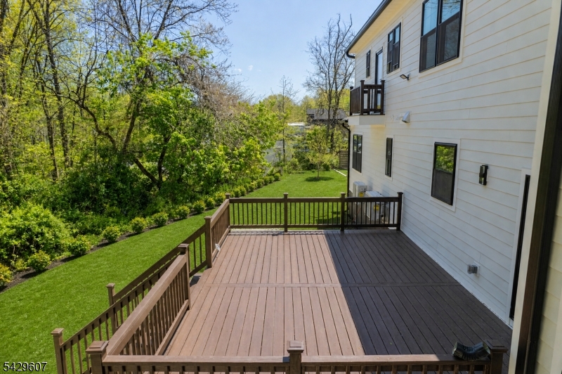 21 Kuntz Ave