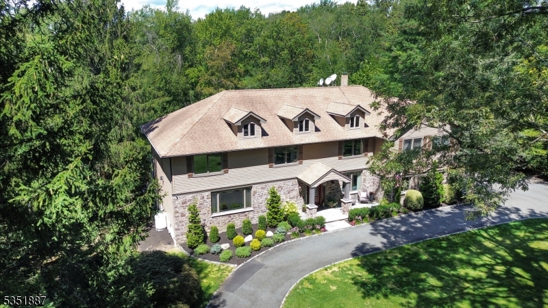 7 Arden Rd