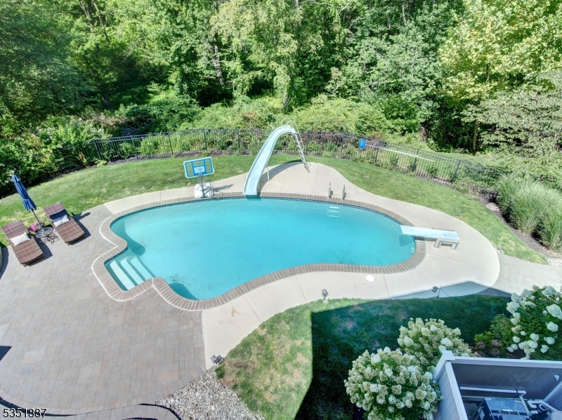 7 Arden Rd