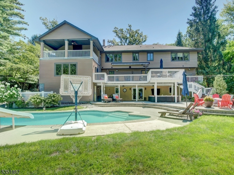 7 Arden Rd