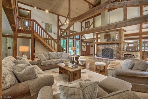 Photo for 312 Old Farm Rd